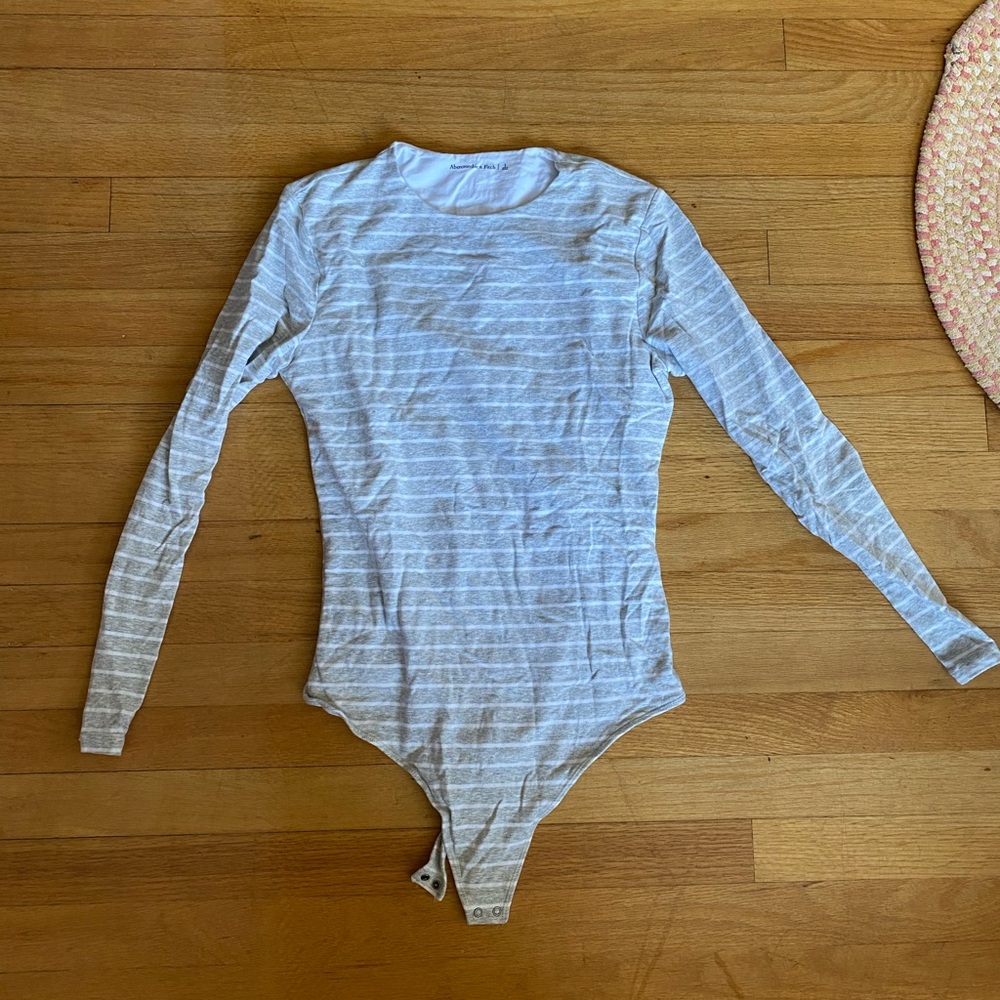 nwot Abercrombie and Fitch bodysuit long sleeve